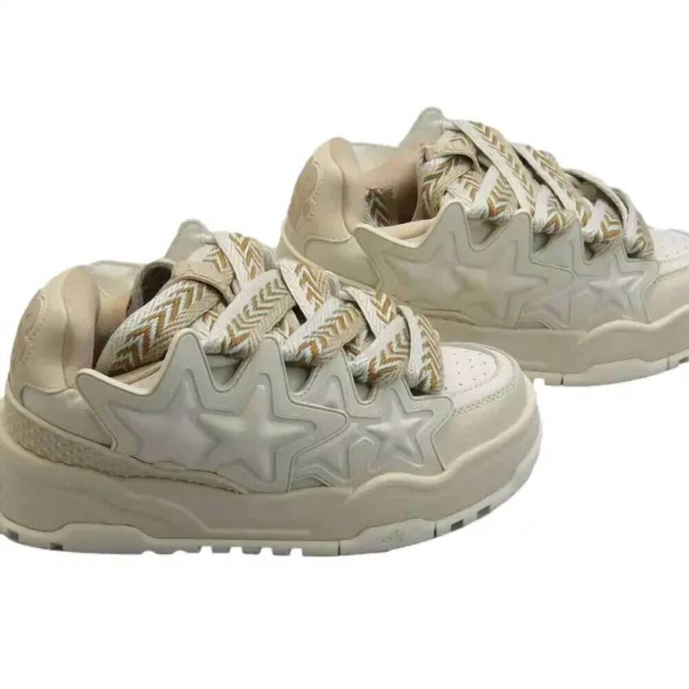 NEW KAALIXTO women's round toe sneakers in white/ cream